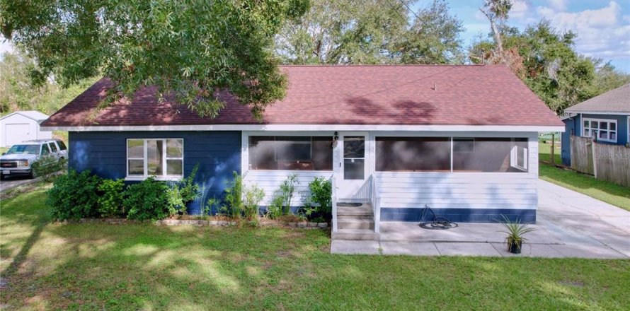 House in Lakeland, Florida 3 bedrooms, 139.35 sq.m. № 1789272