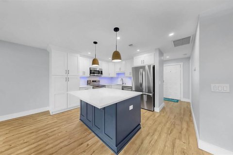 Condominio en venta en Apollo Beach, Florida, 2 dormitorios, 93.65 m2 № 1856238 - foto 10