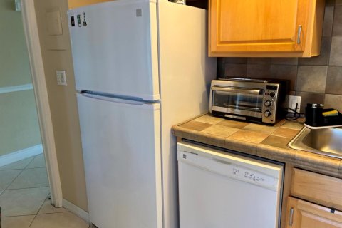 Copropriété à louer à Pompano Beach, Floride: 2 chambres, 102.19 m2 № 2179754 - photo 6