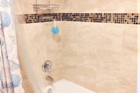 Copropriété à louer à Pompano Beach, Floride: 2 chambres, 102.19 m2 № 2179754 - photo 12