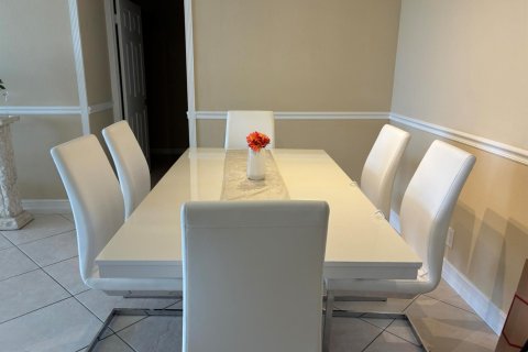 Copropriété à louer à Pompano Beach, Floride: 2 chambres, 102.19 m2 № 2179754 - photo 7