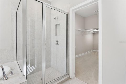 Villa ou maison à vendre à Wesley Chapel, Floride: 5 chambres, 294.78 m2 № 2429248 - photo 14