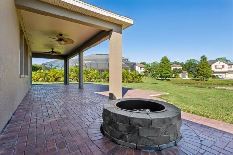 Villa ou maison à vendre à Wesley Chapel, Floride: 5 chambres, 294.78 m2 № 2429248 - photo 25