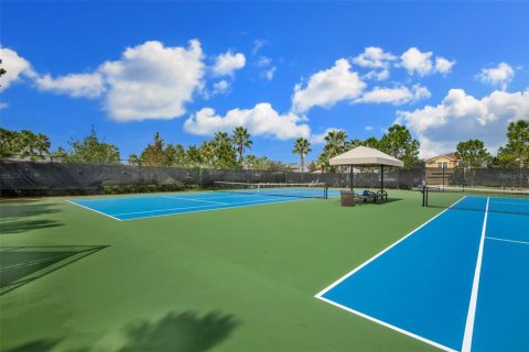 Villa ou maison à vendre à Wesley Chapel, Floride: 5 chambres, 294.78 m2 № 2429248 - photo 30