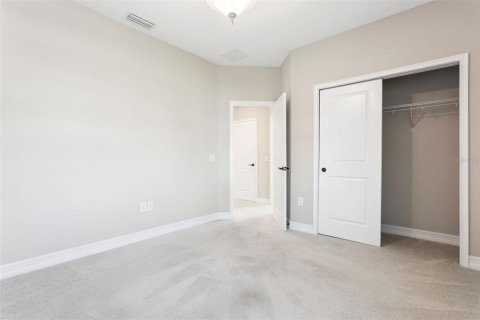 Villa ou maison à vendre à Wesley Chapel, Floride: 5 chambres, 294.78 m2 № 2429248 - photo 18