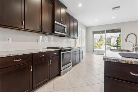 Villa ou maison à vendre à Wesley Chapel, Floride: 5 chambres, 294.78 m2 № 2429248 - photo 6