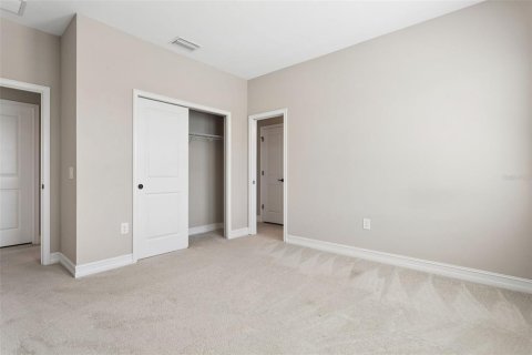 Villa ou maison à vendre à Wesley Chapel, Floride: 5 chambres, 294.78 m2 № 2429248 - photo 21