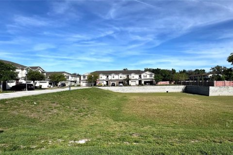 Touwnhouse à vendre à Oviedo, Floride: 3 chambres, 173.91 m2 № 2304359 - photo 23