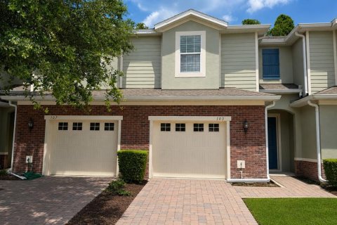 Townhouse in Oviedo, Florida 3 bedrooms, 173.91 sq.m. № 2304359