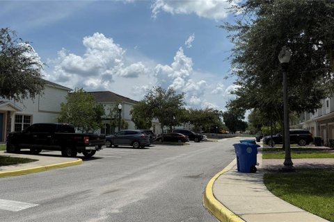 Touwnhouse à vendre à Oviedo, Floride: 3 chambres, 173.91 m2 № 2304359 - photo 25