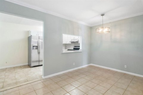 Condo in West Palm Beach, Florida, 2 bedrooms  № 1642492 - photo 11