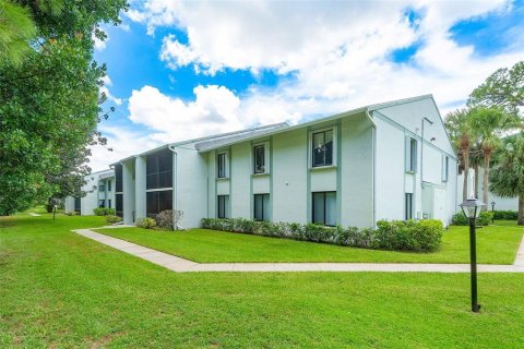 Condo in West Palm Beach, Florida, 2 bedrooms  № 1642492 - photo 27