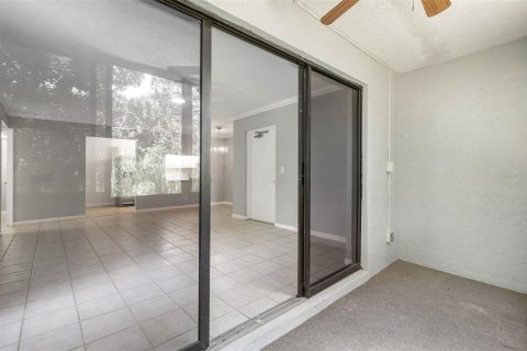Condo in West Palm Beach, Florida, 2 bedrooms  № 1642492 - photo 23