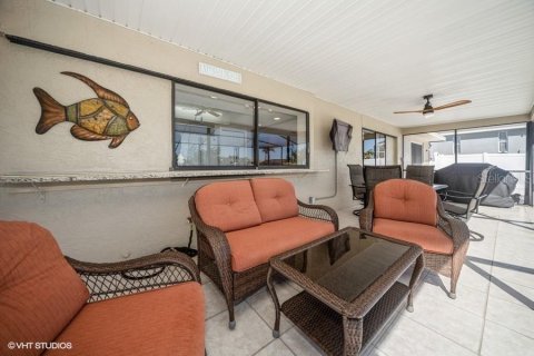Casa en venta en Apollo Beach, Florida, 3 dormitorios, 164.44 m2 № 1770089 - foto 28