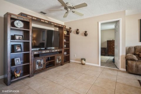 Casa en venta en Apollo Beach, Florida, 3 dormitorios, 164.44 m2 № 1770089 - foto 7