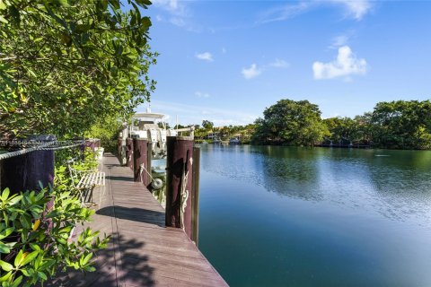Villa ou maison à vendre à Coral Gables, Floride: 6 chambres, 505.57 m2 № 1932450 - photo 14