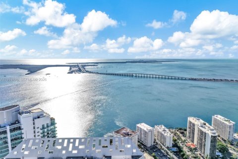 Condominio en venta en Miami, Florida, 1 dormitorio, 78.32 m2 № 2028039 - foto 3