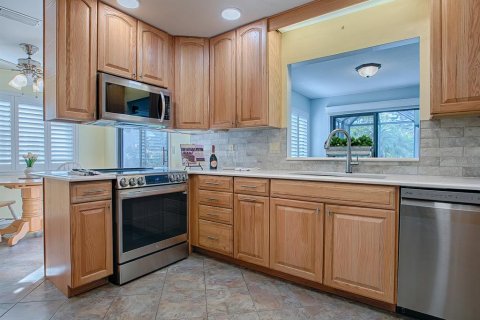 Купить виллу или дом в Ялаха, Флорида 7 комнат, 172.33м2, № 1529697 - фото 4