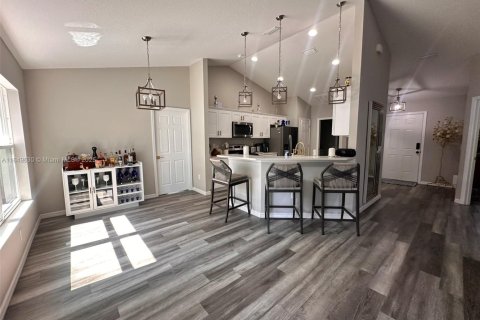 House in Ocala, Florida 4 bedrooms № 1852277 - photo 6