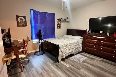 House in Ocala, Florida 4 bedrooms № 1852277 - photo 15