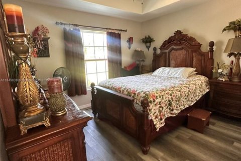 House in Ocala, Florida 4 bedrooms № 1852277 - photo 13