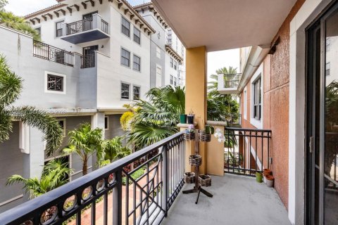 Condo in Miami, Florida, 2 bedrooms  № 2069637 - photo 18