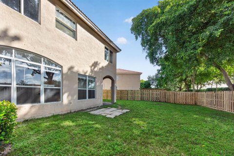 Villa ou maison à louer à Pembroke Pines, Floride: 3 chambres, 181.81 m2 № 2431338 - photo 24