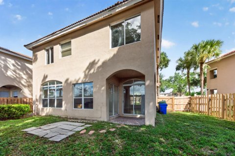 Villa ou maison à louer à Pembroke Pines, Floride: 3 chambres, 181.81 m2 № 2431338 - photo 22