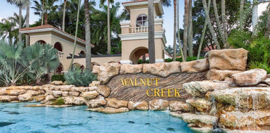 Villa ou maison à Pembroke Pines, Floride 3 chambres, 181.81 m2 № 2431338