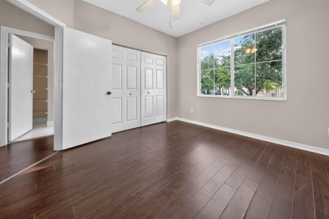 Villa ou maison à louer à Pembroke Pines, Floride: 3 chambres, 181.81 m2 № 2431338 - photo 18