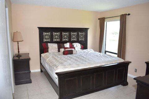 Condominio en alquiler en West Palm Beach, Florida, 2 dormitorios, 96.8 m2 № 2262009 - foto 4