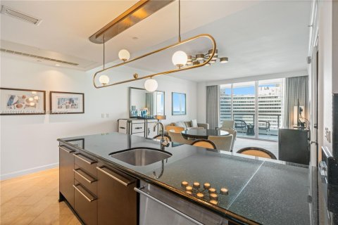 Copropriété à vendre à Miami Beach, Floride: 1 chambre, 89 m2 № 2154777 - photo 18