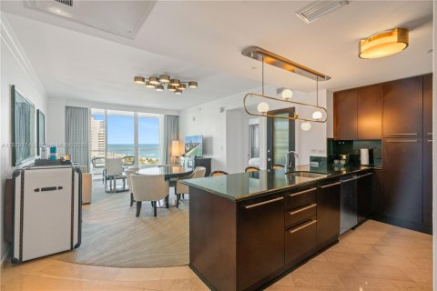 Copropriété à vendre à Miami Beach, Floride: 1 chambre, 89 m2 № 2154777 - photo 8