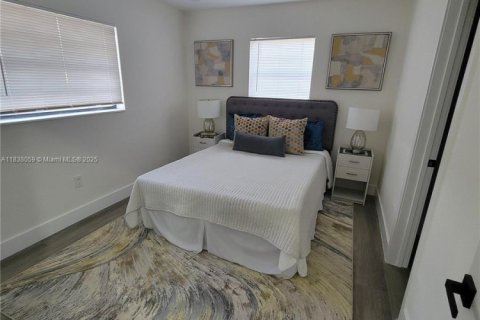 House in Miami Gardens, Florida 4 bedrooms, 106.47 sq.m. № 1836409 - photo 4