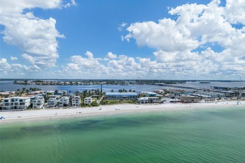 Copropriété à vendre à Bradenton Beach, Floride: 2 chambres, 116.96 m2 № 2434757 - photo 13