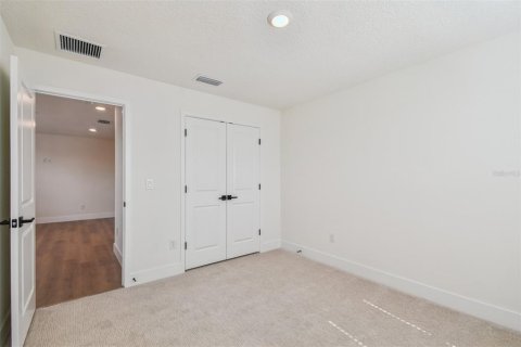Adosado en venta en Tampa, Florida, 4 dormitorios, 215.44 m2 № 1883563 - foto 22