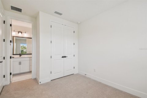 Adosado en venta en Tampa, Florida, 4 dormitorios, 215.44 m2 № 1883563 - foto 18