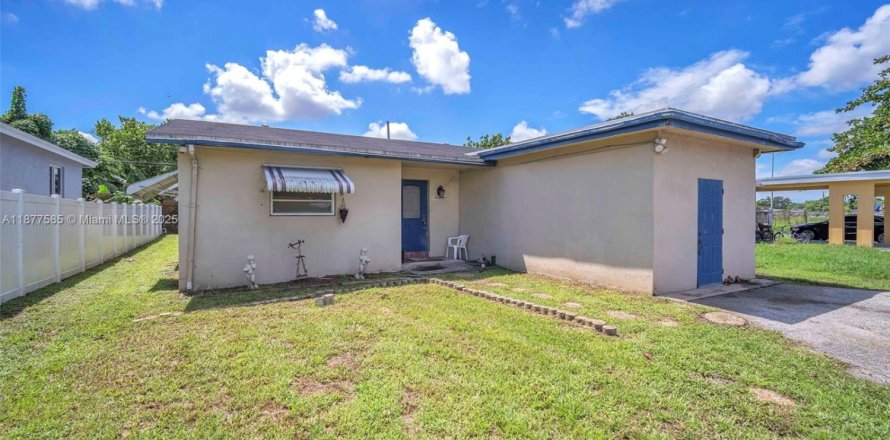 Villa ou maison à Hollywood, Floride 3 chambres, 153.38 m2 № 1921817