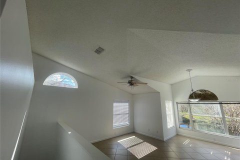 Appartement à louer à Orlando, Floride: 2 chambres, 104.61 m2 № 2097691 - photo 4