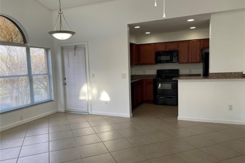 Appartement à louer à Orlando, Floride: 2 chambres, 104.61 m2 № 2097691 - photo 13