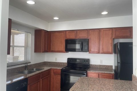 Appartement à louer à Orlando, Floride: 2 chambres, 104.61 m2 № 2097691 - photo 2