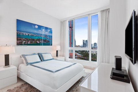 Copropriété à louer à Miami Beach, Floride: 2 chambres, 147.81 m2 № 2026884 - photo 10