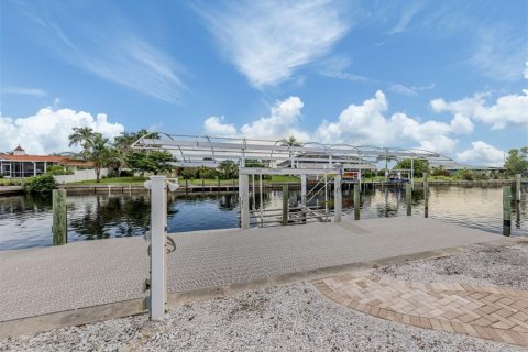 Casa en venta en Port Charlotte, Florida, 3 dormitorios, 255.11 m2 № 1910672 - foto 14