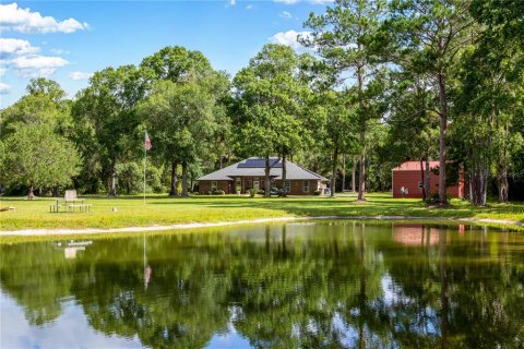 Casa en venta en Lawtey, Florida, 4 dormitorios, 250.37 m2 № 1820520 - foto 1