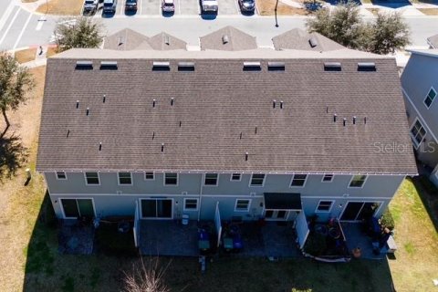 Touwnhouse à vendre à Orlando, Floride: 3 chambres, 145.95 m2 № 2304672 - photo 4
