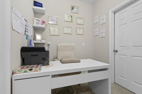 Touwnhouse à vendre à Orlando, Floride: 3 chambres, 145.95 m2 № 2304672 - photo 15
