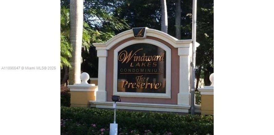 Кондоминиум с 1 спальней в Помпано-Бич, Флорида № 1939274