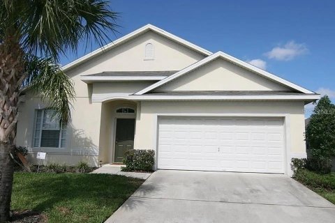 House in Clermont, Florida 4 bedrooms, 180.42 sq.m. № 1918119 - photo 1