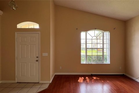 House in Clermont, Florida 4 bedrooms, 180.42 sq.m. № 1918119 - photo 2