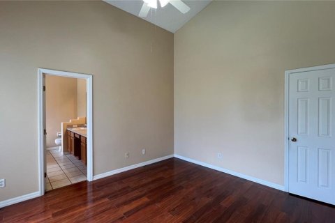 House in Clermont, Florida 4 bedrooms, 180.42 sq.m. № 1918119 - photo 27